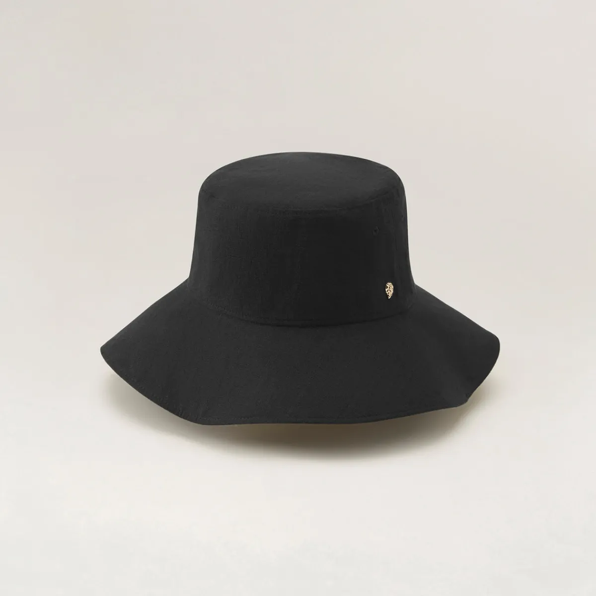 Aria Bucket-Helen Kaminski Clearance