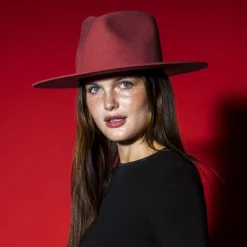 Georgia Fedora-Betmar Hot