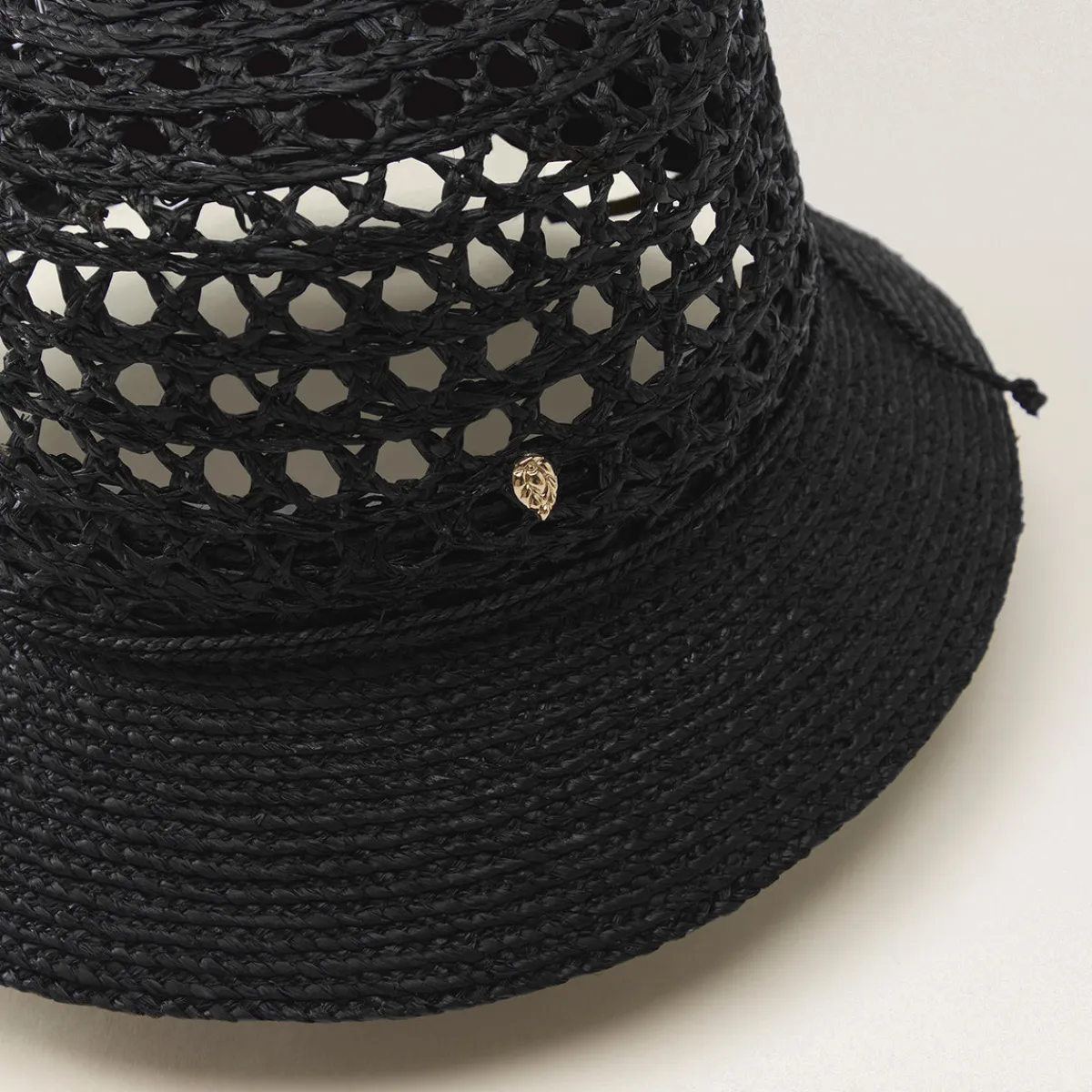 Indra Bucket-Helen Kaminski Online