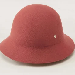 Mariko Cloche-Helen Kaminski New