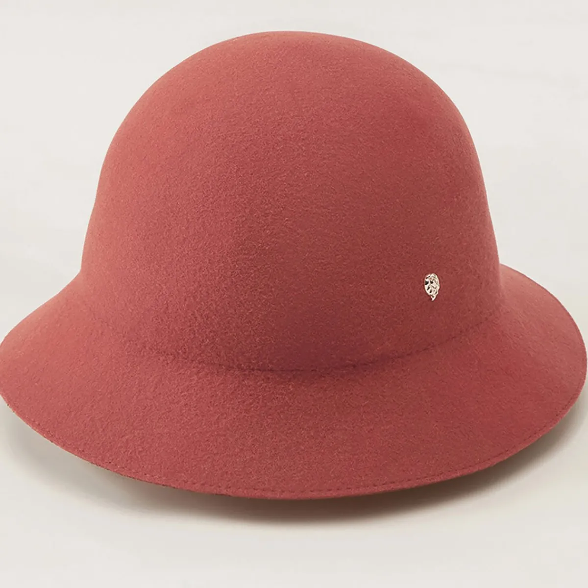 Mariko Cloche-Helen Kaminski New