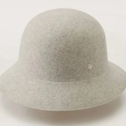 Mariko Cloche-Helen Kaminski New