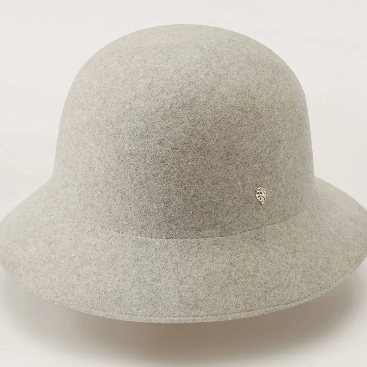 Mariko Cloche-Helen Kaminski New
