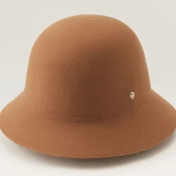 Mariko Cloche-Helen Kaminski New