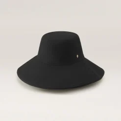 Natia Bucket-Helen Kaminski Online