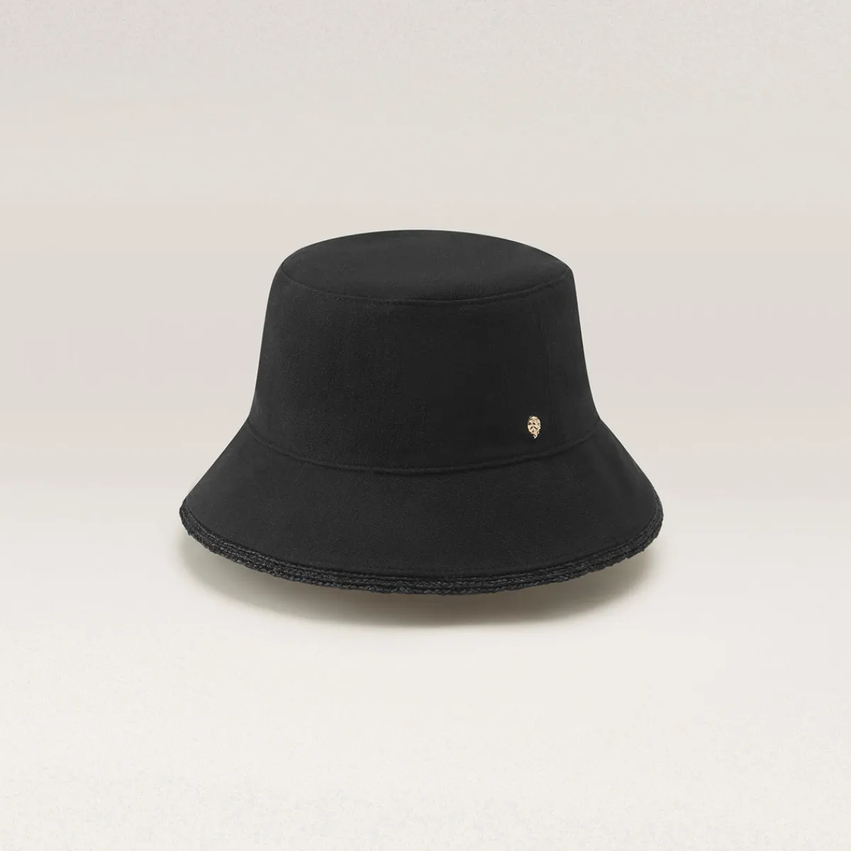 Nazar Bucket-Helen Kaminski Best